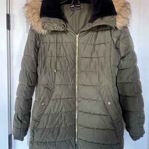 Olive Green Fur-Trimmed Women's Jacket